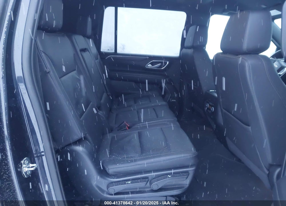 2022 CHEVROLET SUBURBAN 4WD LT VIN: 1GNSKCKDXNR252398
