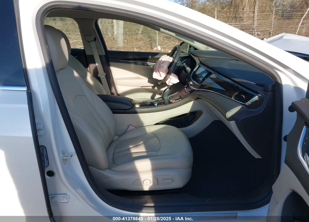 2017 BUICK LACROSSE VIN: 1G4ZP5SS7HU199756