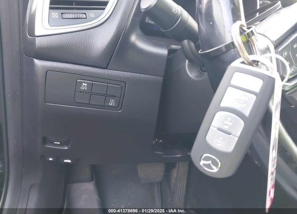 2018 MAZDA MAZDA3 VIN: 3MZBN1W3XJM174820