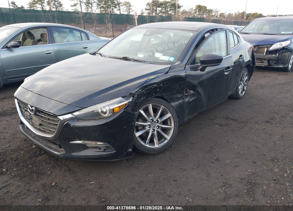 2018 MAZDA MAZDA3 VIN: 3MZBN1W3XJM174820