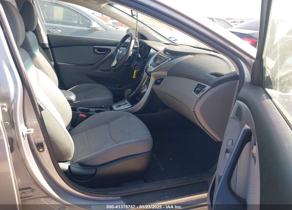 2012 HYUNDAI ELANTRA VIN: KMHDH4AE9CU416133