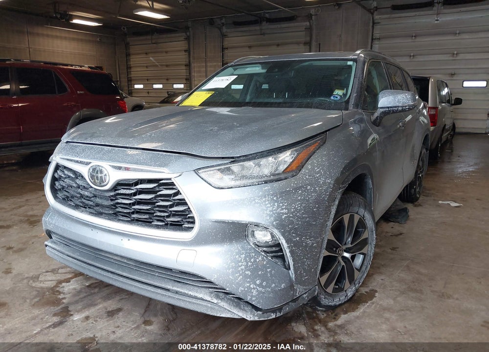 2020 TOYOTA HIGHLANDER XLE VIN: 5TDGZRBH3LS010471