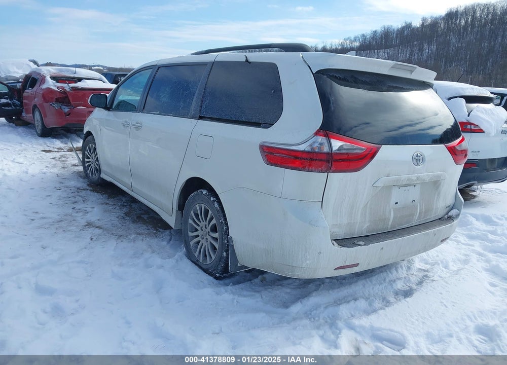2020 TOYOTA SIENNA XLE VIN: 5TDYZ3DC5LS083490