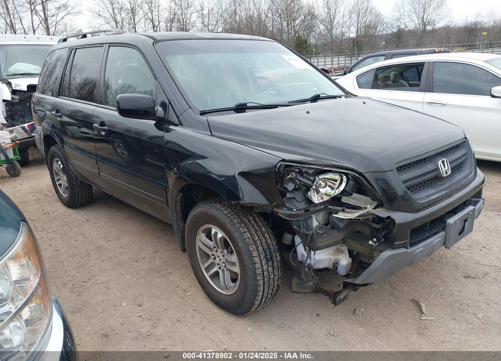 2005 HONDA PILOT EX-L VIN: 5FNYF18595B040965