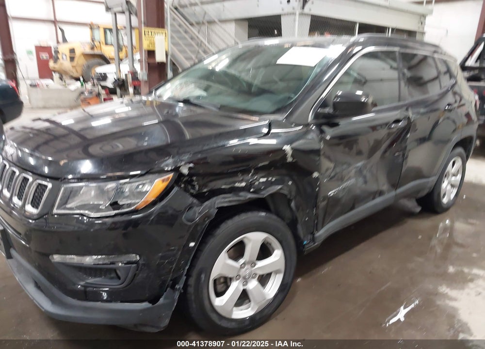 2018 JEEP COMPASS LATITUDE 4X4 VIN: 3C4NJDBB6JT422948