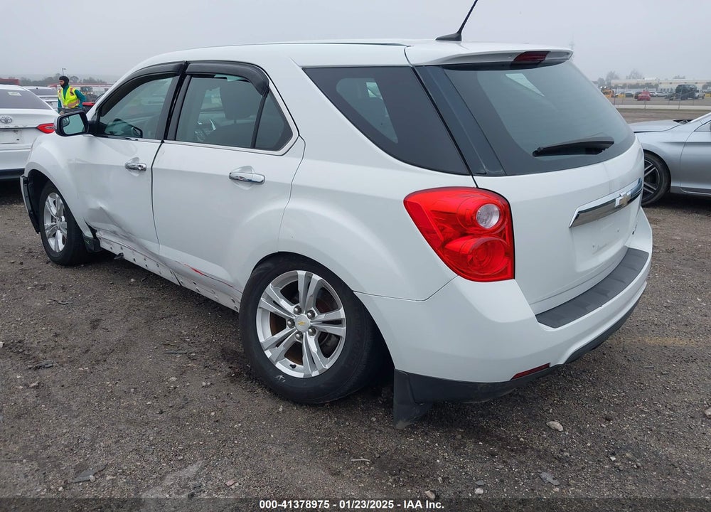 2014 CHEVROLET EQUINOX LS VIN: 1GNALAEK2EZ138919