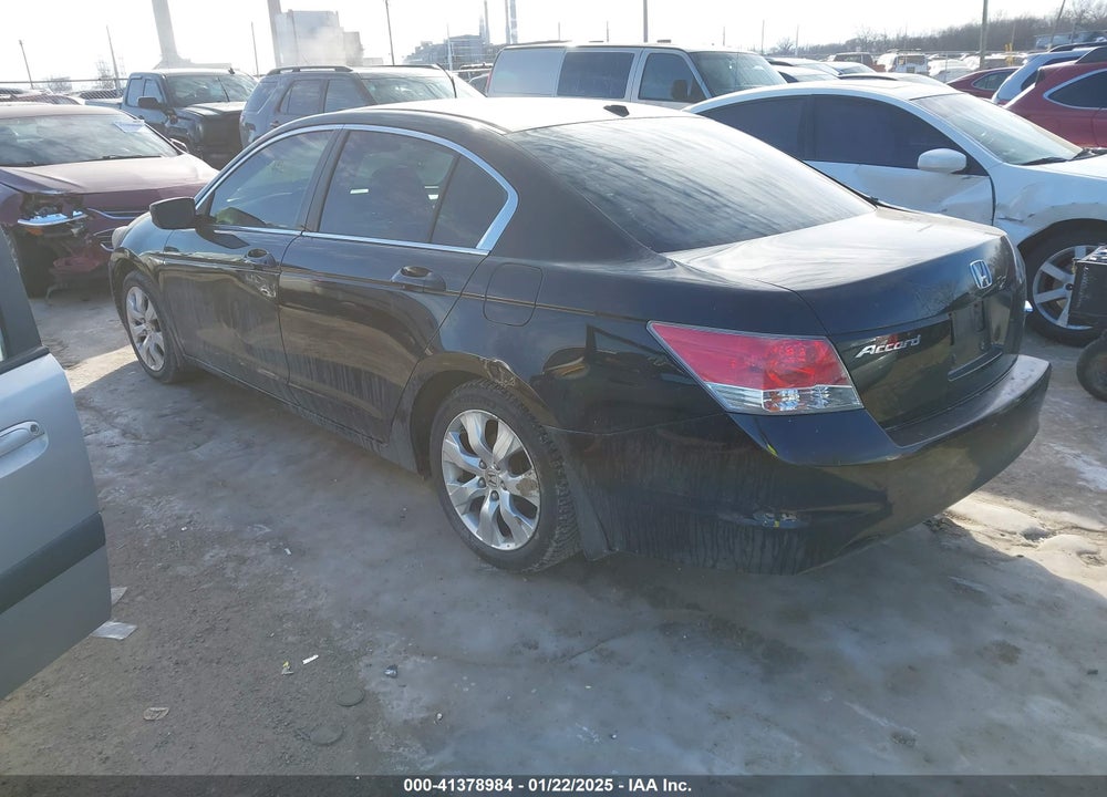 2010 HONDA ACCORD 2.4 EX-L VIN: 1HGCP2F84AA028737