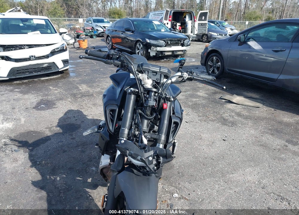 2022 YAMAHA MT07 VIN: JYARM32E5NA003317