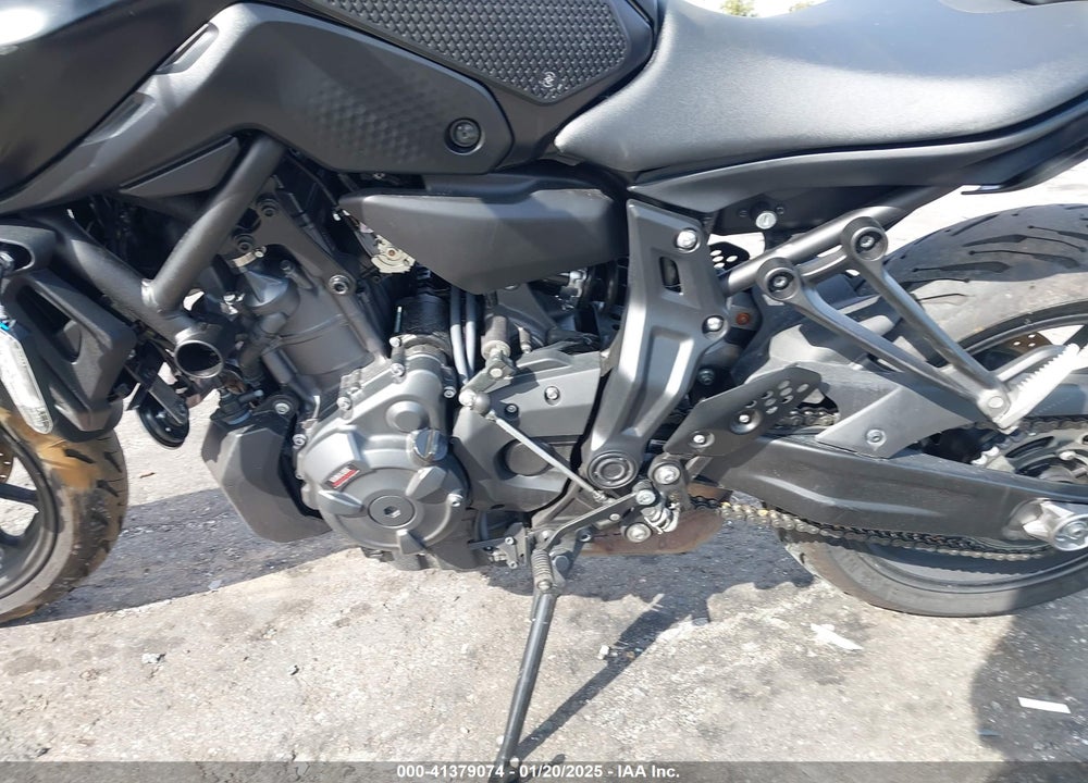 2022 YAMAHA MT07 VIN: JYARM32E5NA003317