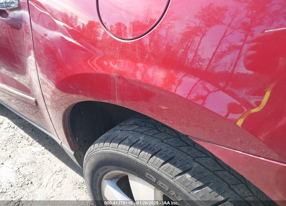 2011 CHEVROLET TRAVERSE LTZ VIN: 1GNKVLED0BJ174985