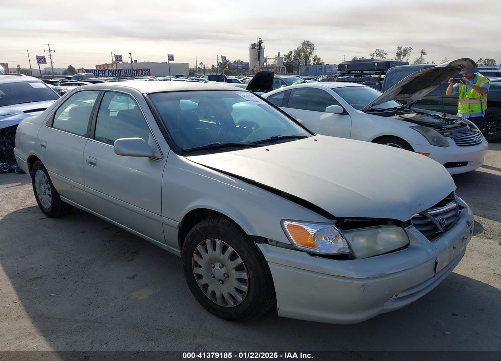 2000 TOYOTA CAMRY LE VIN: JT2BG22K3Y0508434