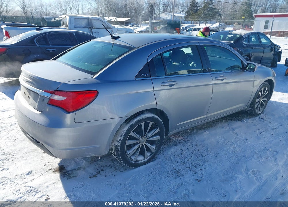 2013 CHRYSLER 200 VIN: 1C3CCBBG7DN720399