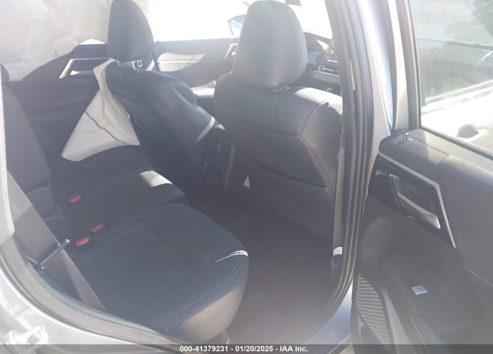 2024 MITSUBISHI OUTLANDER SE/SE BLACK EDITION/SE BLACK EDITION W/PANO ROOF S-AWC VIN: JA4J3VA82RZ036658