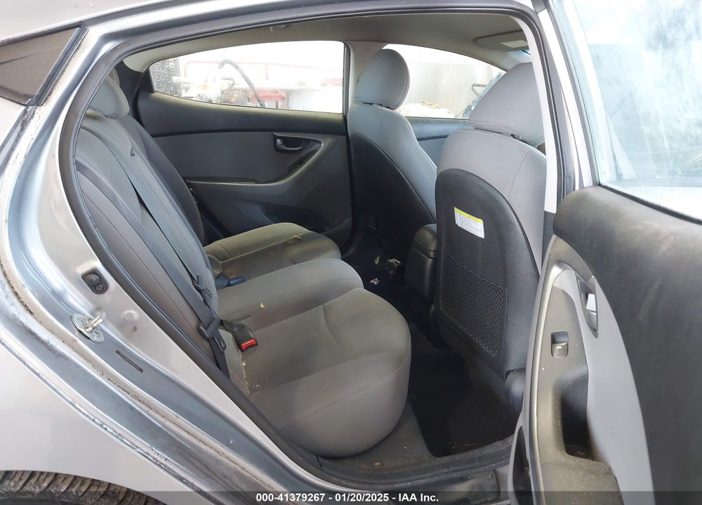 2015 HYUNDAI ELANTRA SE VIN: 5NPDH4AE6FH601310