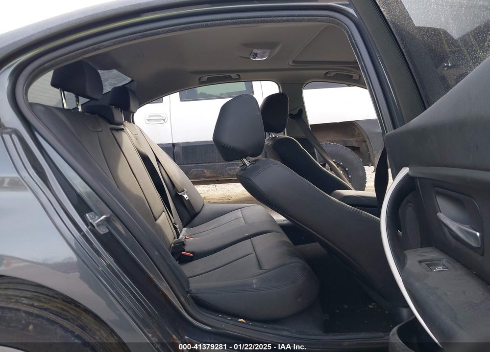 2017 BMW 320I VIN: WBA8E5G38HNU44787