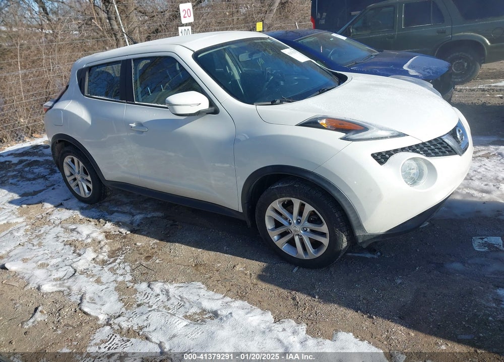 2015 NISSAN JUKE S VIN: JN8AF5MR7FT513105