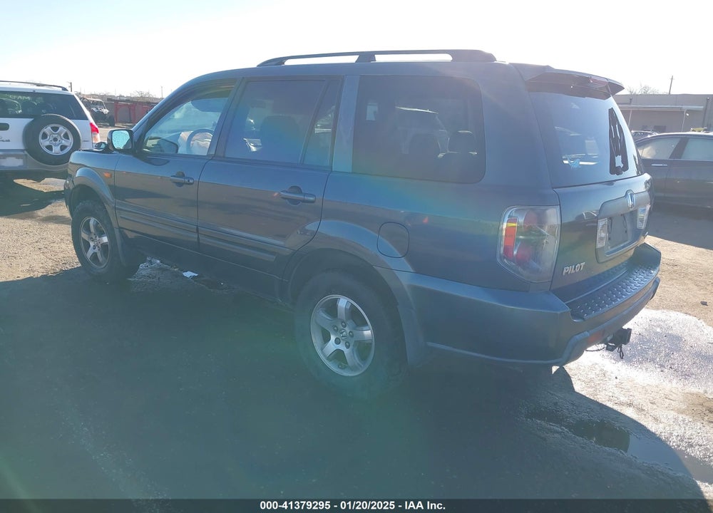 2006 HONDA PILOT EX VIN: 2HKYF18446H514489