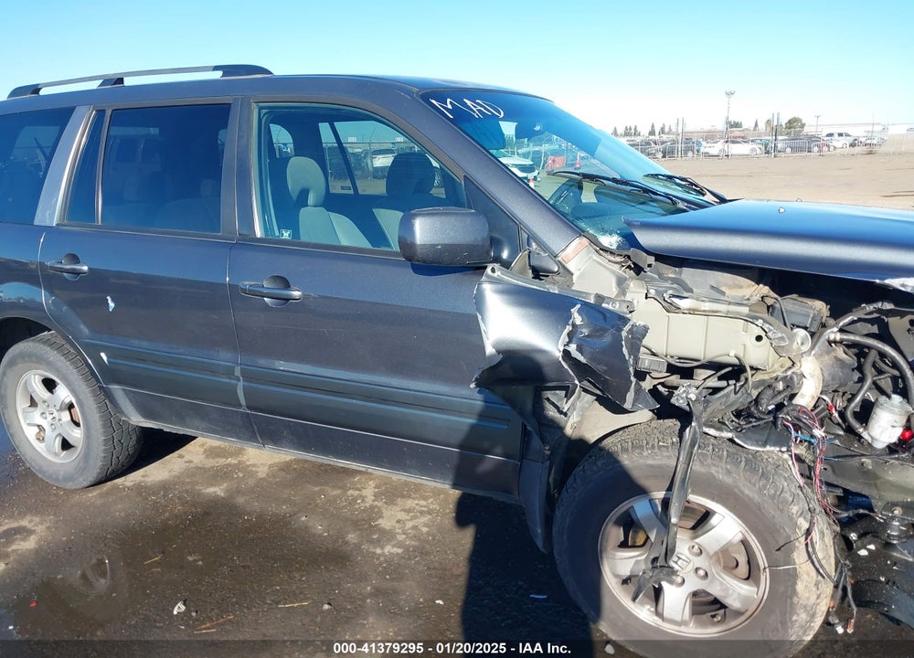 2006 HONDA PILOT EX VIN: 2HKYF18446H514489