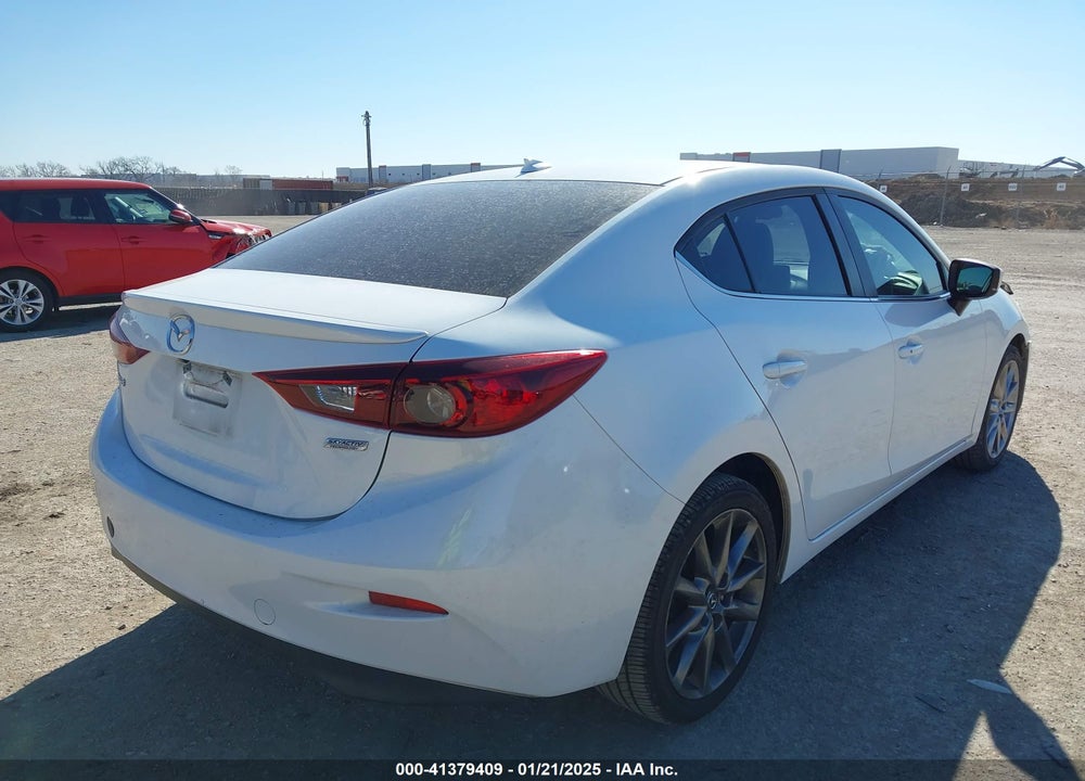 2018 MAZDA MAZDA3 VIN: 3MZBN1V34JM167864