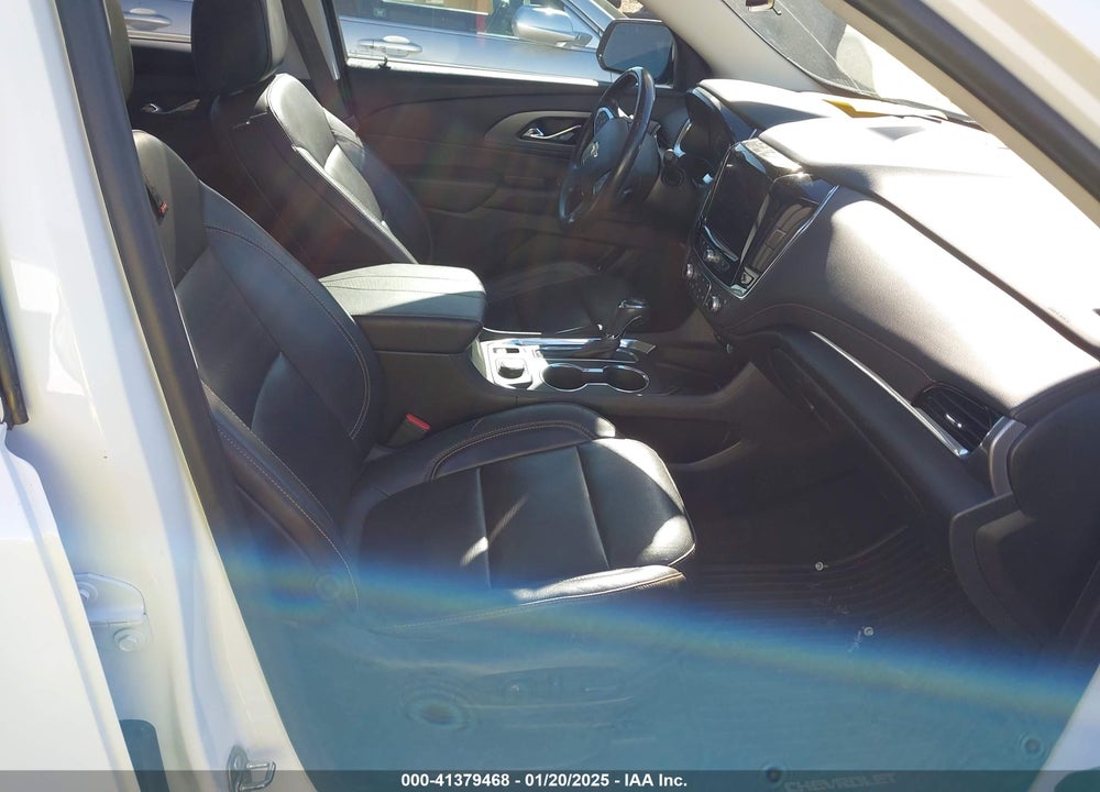 2020 CHEVROLET TRAVERSE AWD PREMIER VIN: 1GNEVKKW4LJ283092