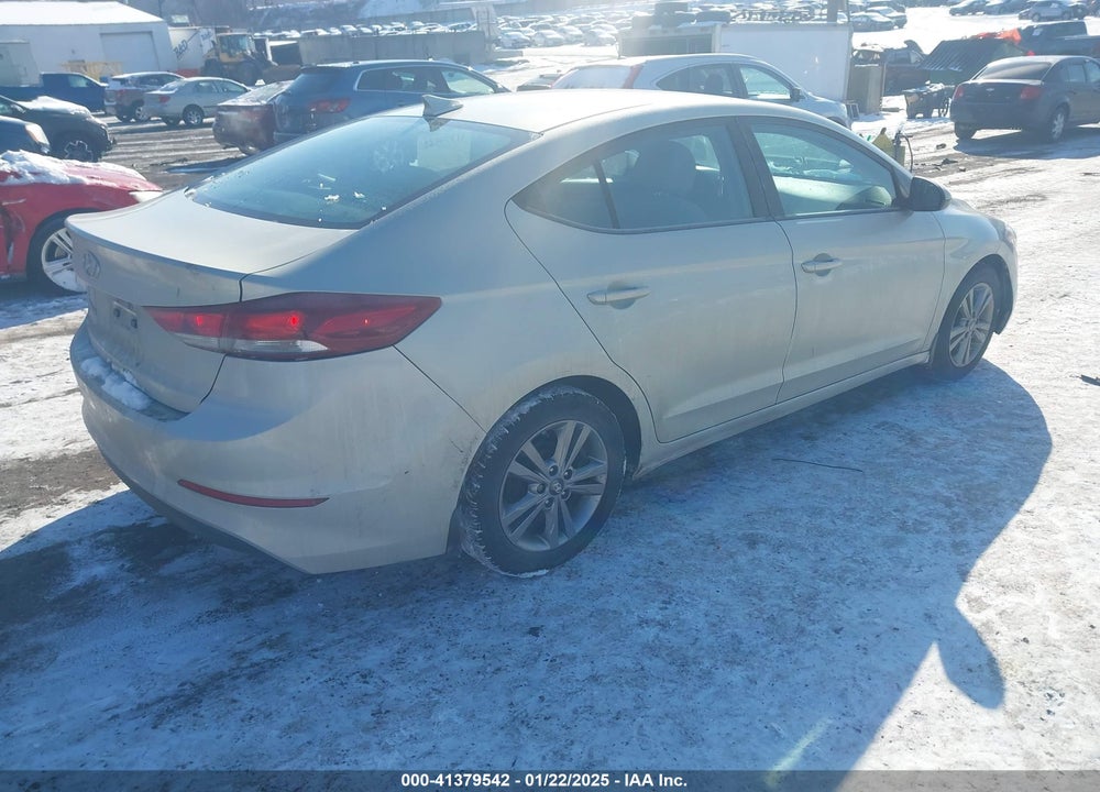 2017 HYUNDAI ELANTRA SE VIN: KMHD84LF1HU076487