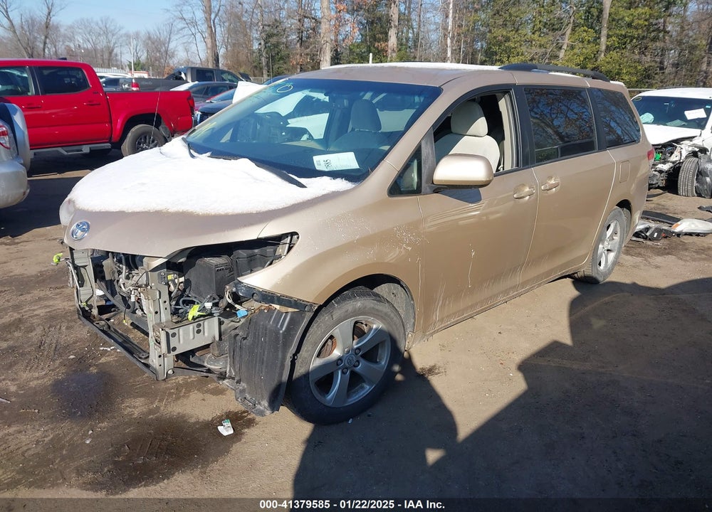 2011 TOYOTA SIENNA LE V6 VIN: 5TDKK3DC8BS007190