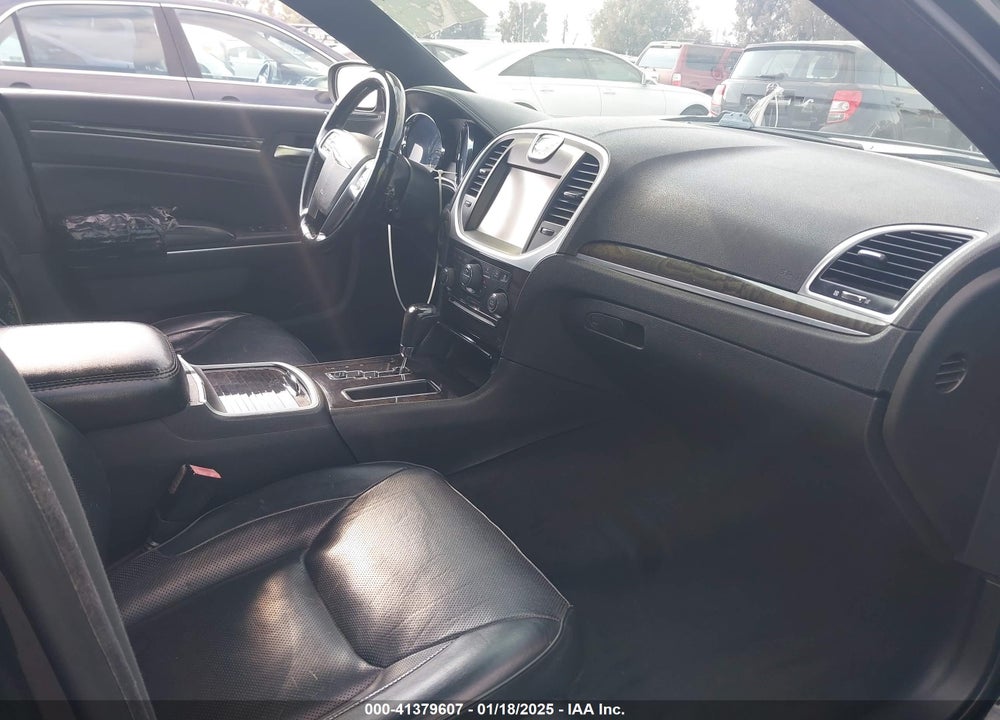 2013 CHRYSLER 300C VIN: 2C3CCAET1DH574951