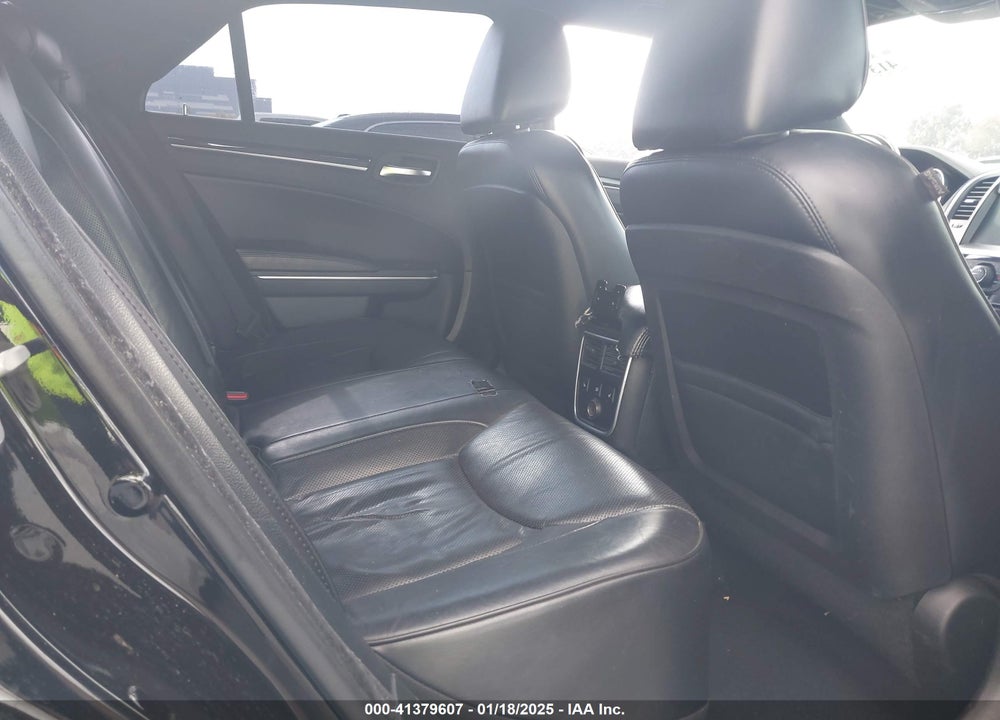 2013 CHRYSLER 300C VIN: 2C3CCAET1DH574951