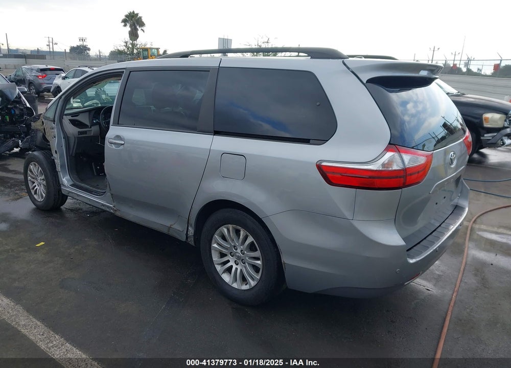 2017 TOYOTA SIENNA XLE LIMITED VIN: 5TDYZ3DC3HS826316