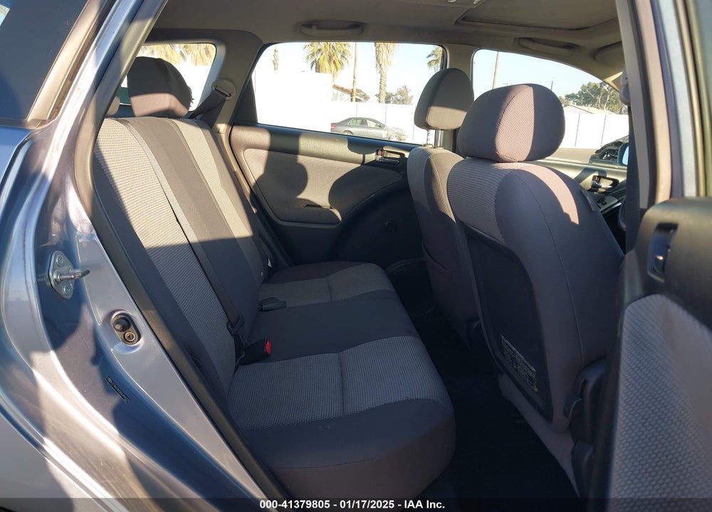 2005 TOYOTA MATRIX/XR VIN: 2T1KR30E85C484220