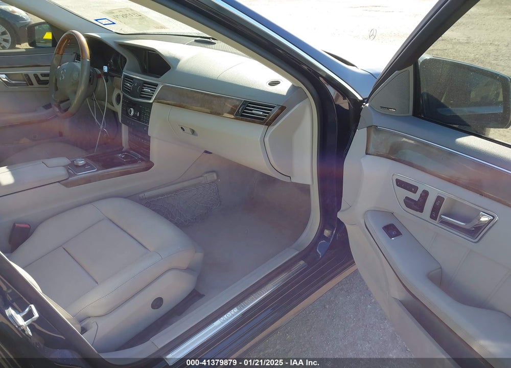 2011 MERCEDES-BENZ E 350 VIN: WDDHF5GB1BA396044