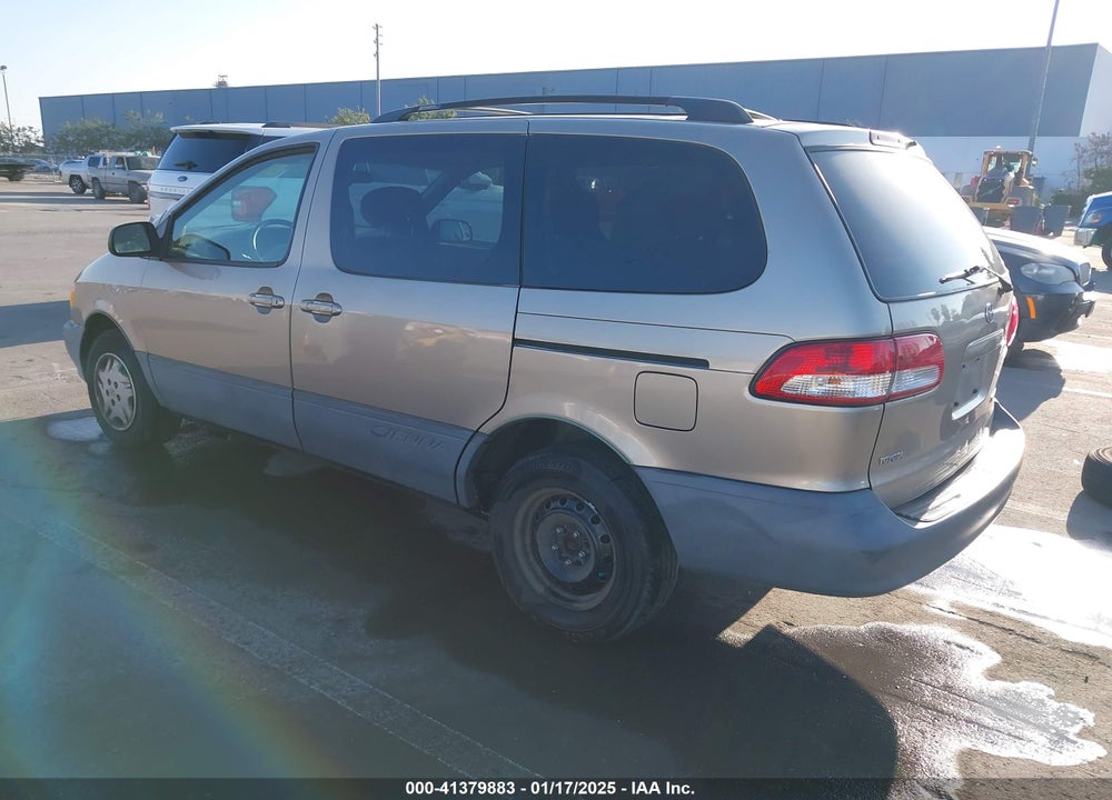2001 TOYOTA SIENNA LE VIN: 4T3ZF13C81U395852
