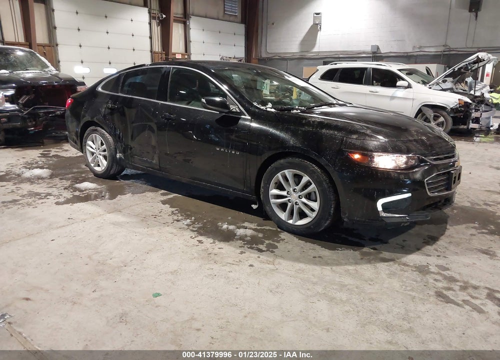 2018 CHEVROLET MALIBU LT VIN: 1G1ZD5ST5JF188781