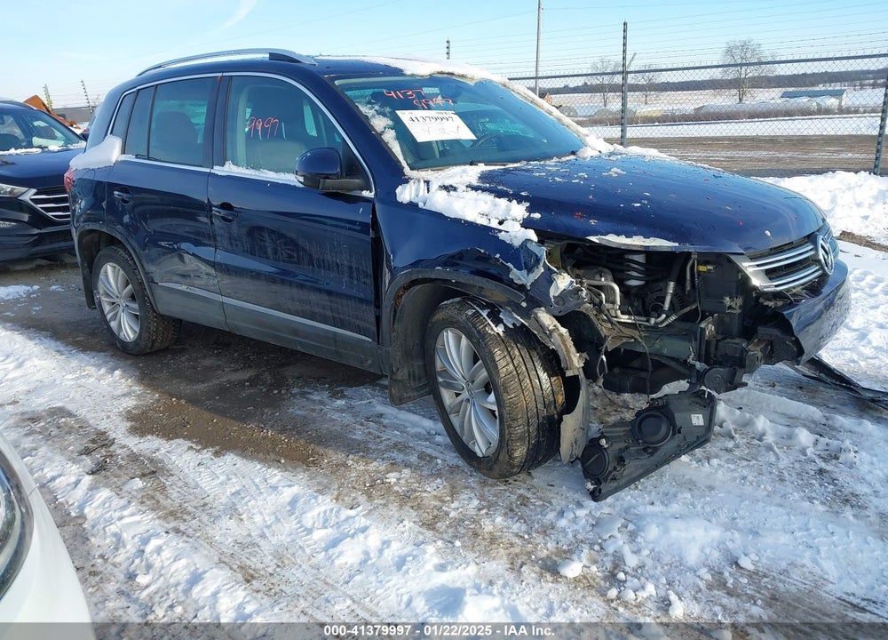2013 VOLKSWAGEN TIGUAN SE VIN: WVGBV3AX7DW591725
