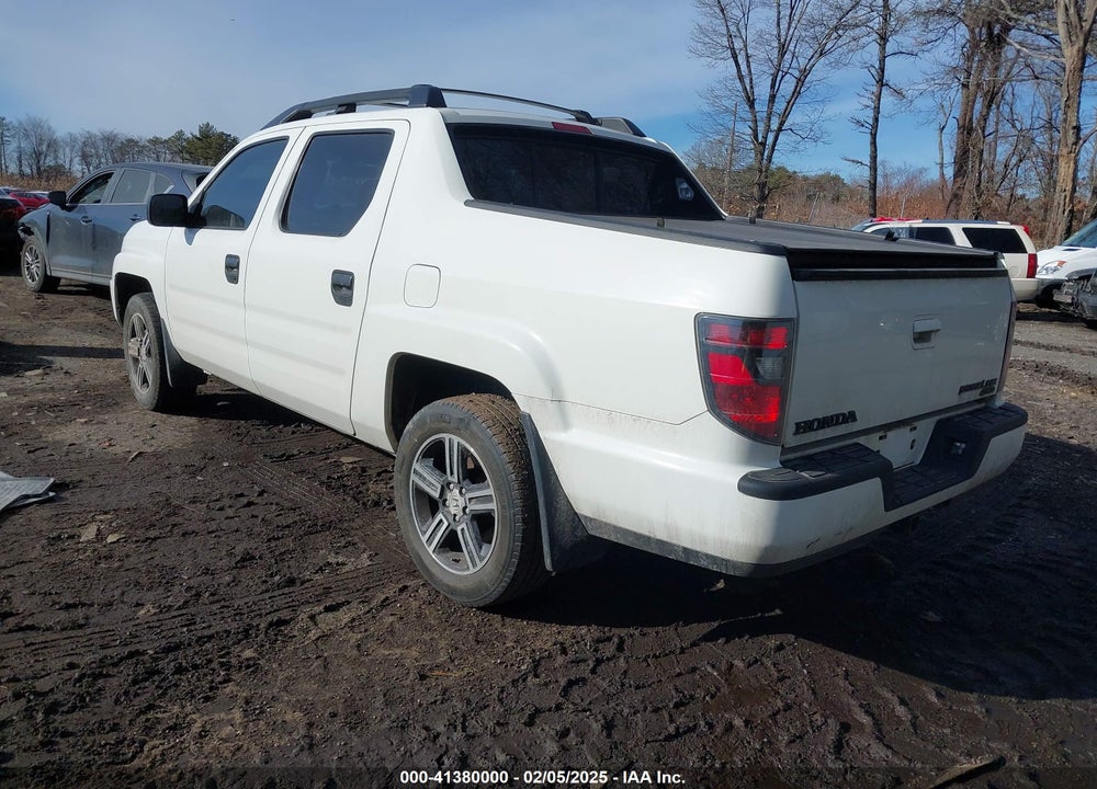 2014 HONDA RIDGELINE VIN: 5FPYK1F71EB012732
