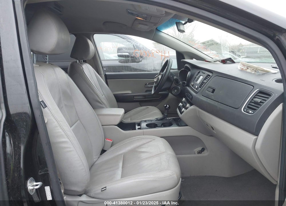 2017 KIA SEDONA LX VIN: KNDMB5C11H6221418