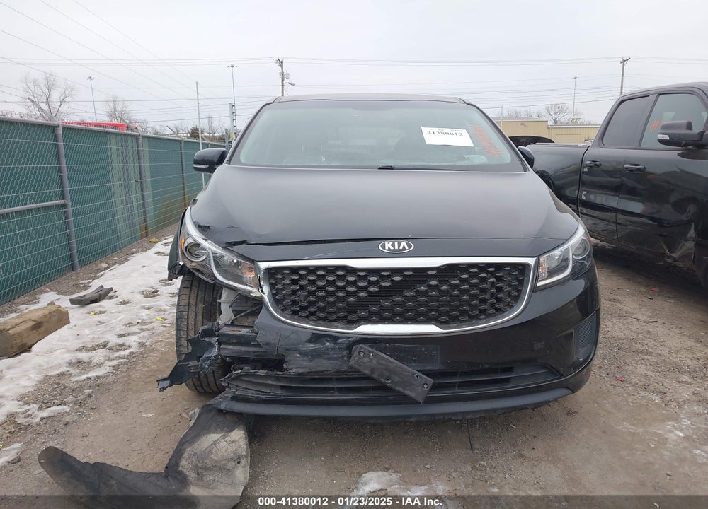 2017 KIA SEDONA LX VIN: KNDMB5C11H6221418