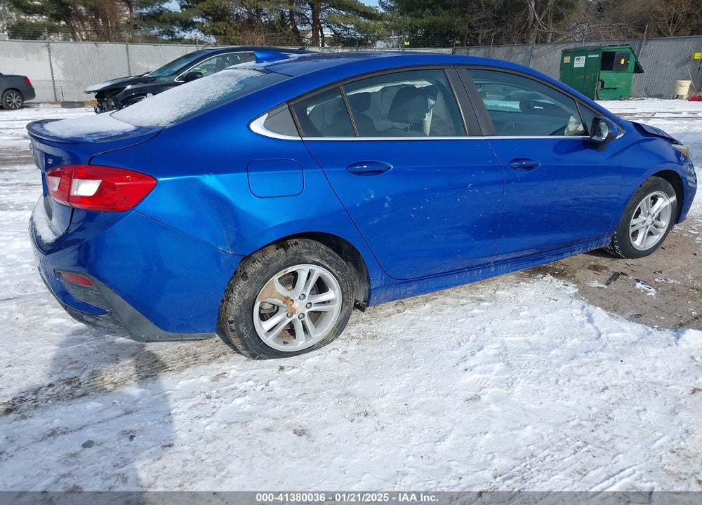 2017 CHEVROLET CRUZE VIN: 1G1BE5SM2H7117985