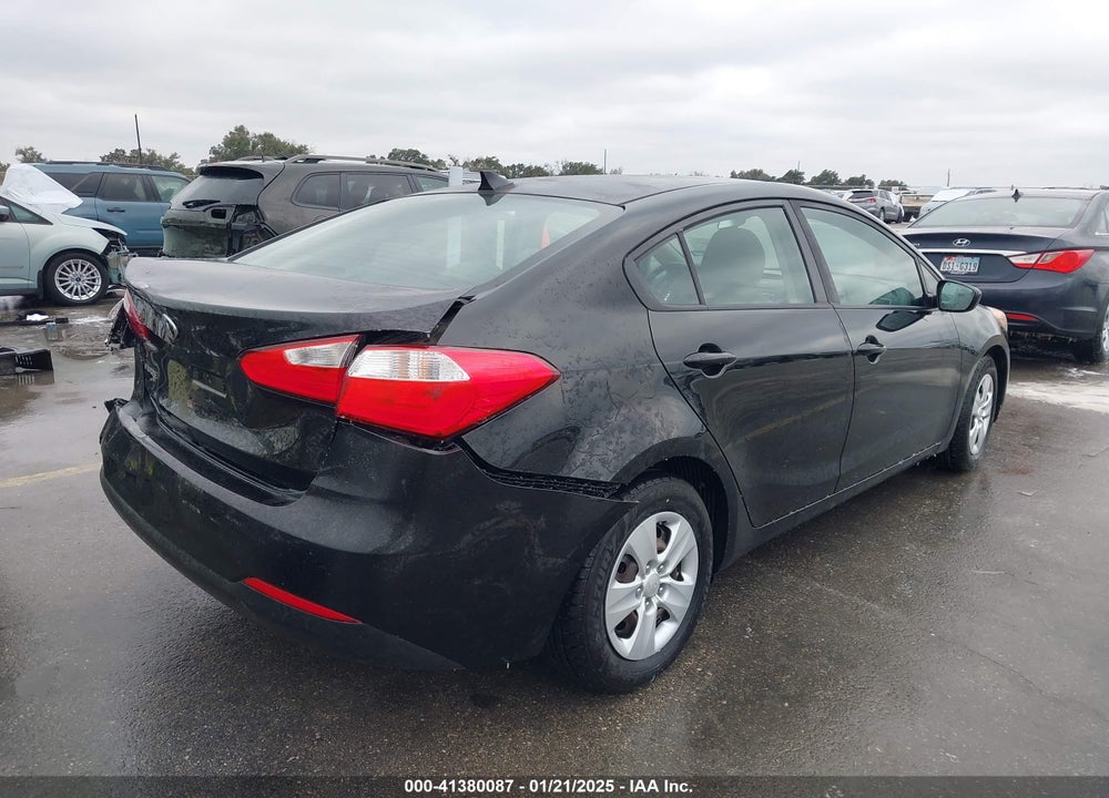 2016 KIA FORTE VIN: KNAFK4A62G5606652
