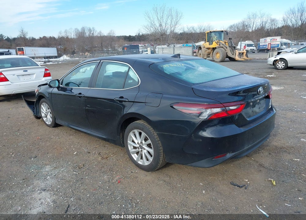 2021 TOYOTA CAMRY VIN: 4T1C11AK0MU563284