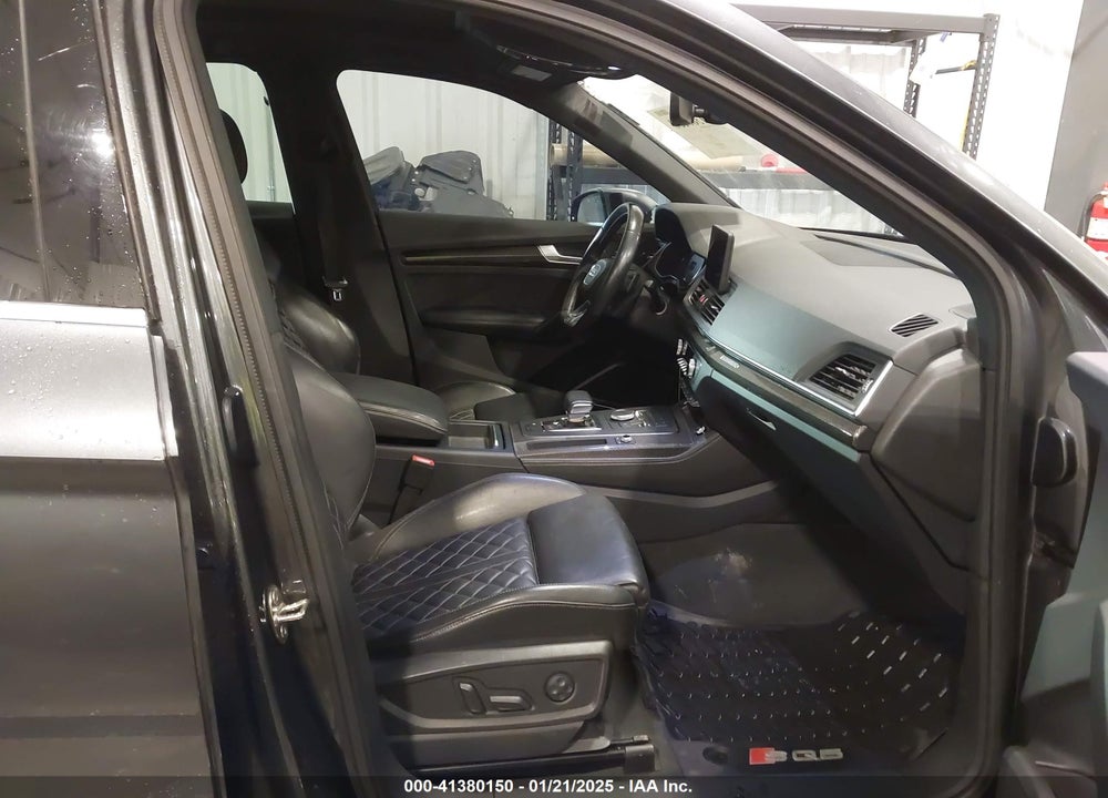 2018 AUDI SQ5 3.0T PREMIUM PLUS VIN: WA1A4AFY4J2019324