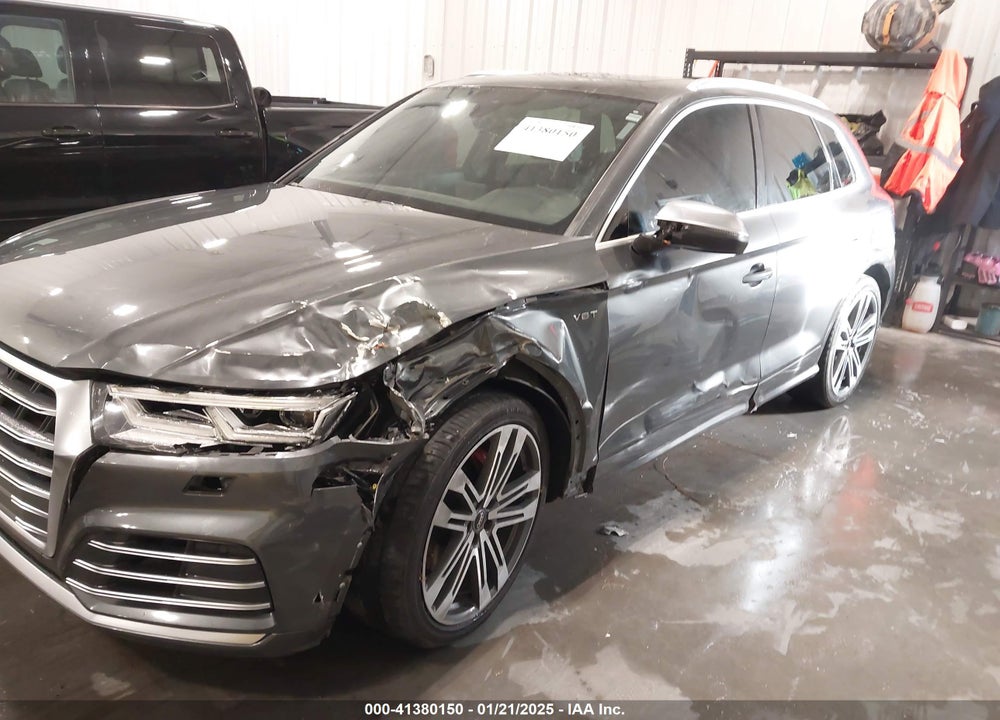 2018 AUDI SQ5 3.0T PREMIUM PLUS VIN: WA1A4AFY4J2019324