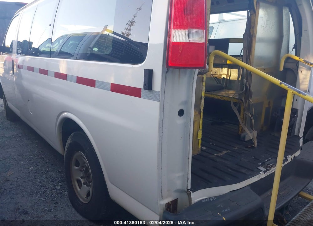 2017 CHEVROLET EXPRESS 2500 WORK VAN VIN: 1GCWGAHF5H1238016