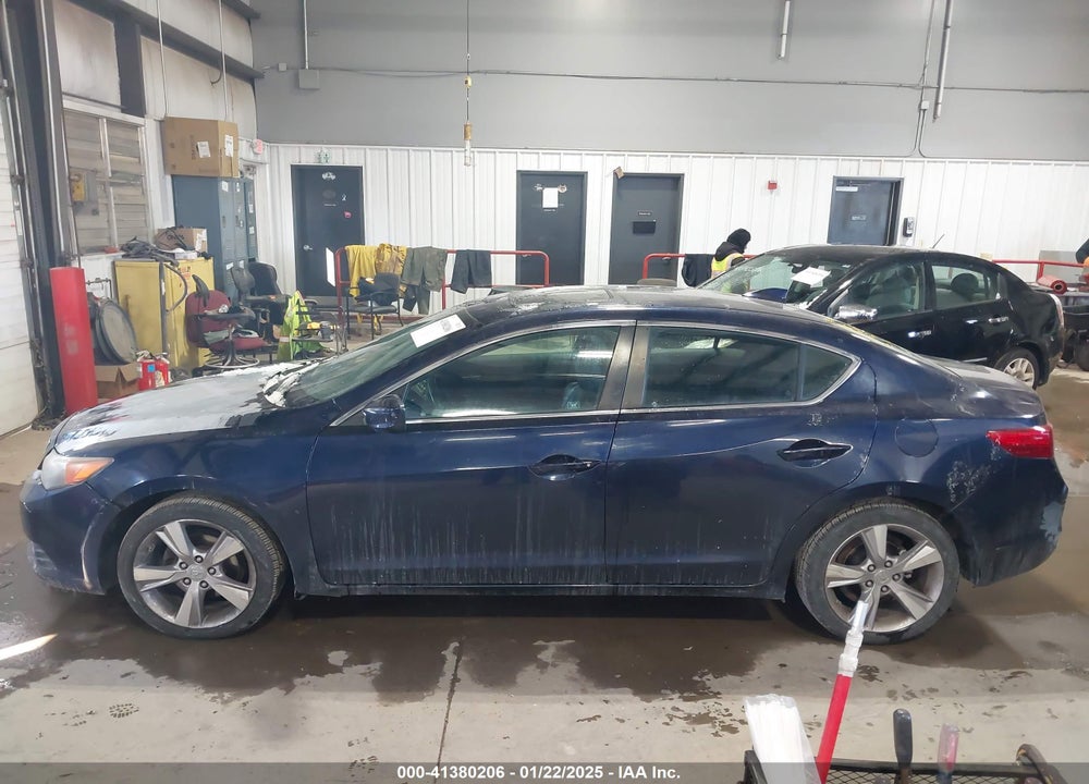 2013 ACURA ILX VIN: 19VDE1F55DE018625