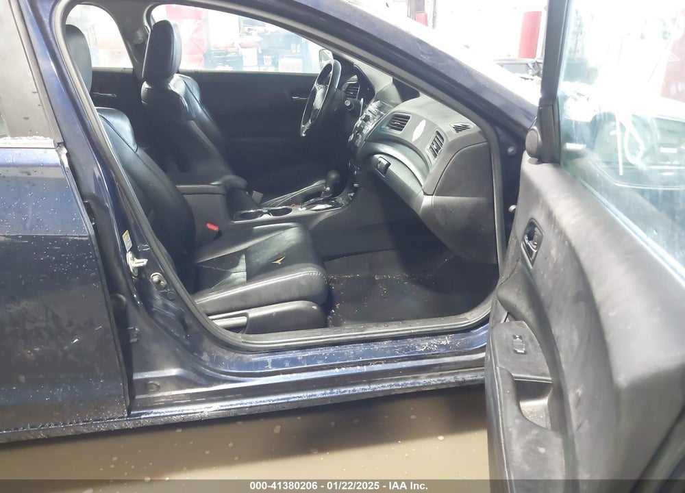 2013 ACURA ILX VIN: 19VDE1F55DE018625