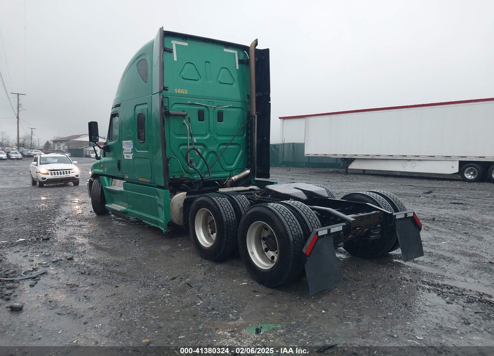 2016 FREIGHTLINER CASCADIA 125 --- VIN: 1FUJGLD54GLGS8798