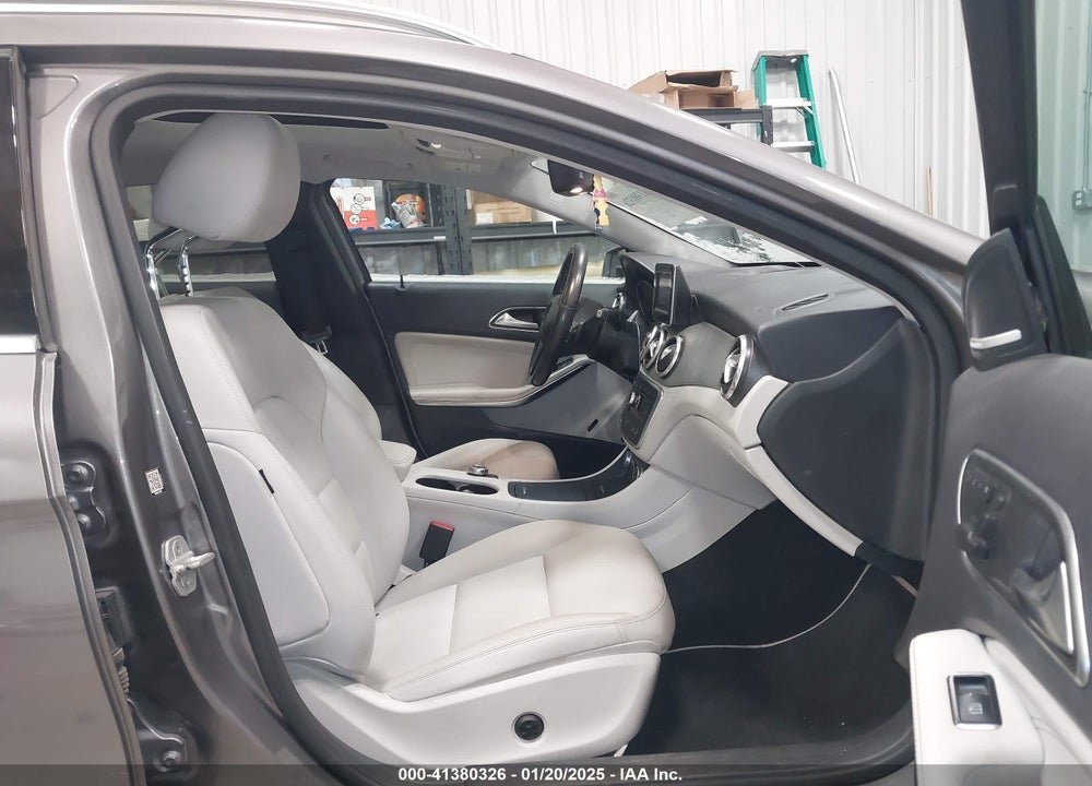 2015 MERCEDES-BENZ GLA-CLASS VIN: WDCTG4GB5FJ062871