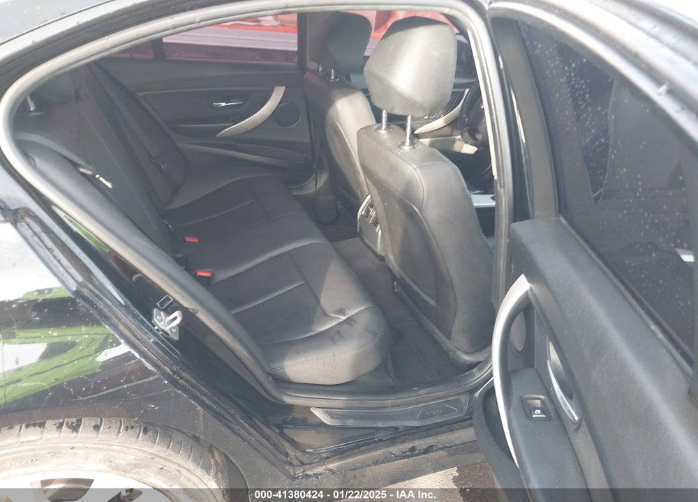 2016 BMW 320 VIN: WBA8E1G57GNU10039