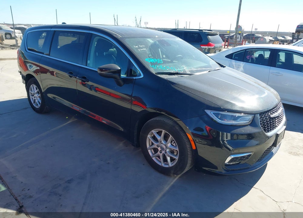 2023 CHRYSLER PACIFICA TOURING L VIN: 2C4RC1BG8PR593721