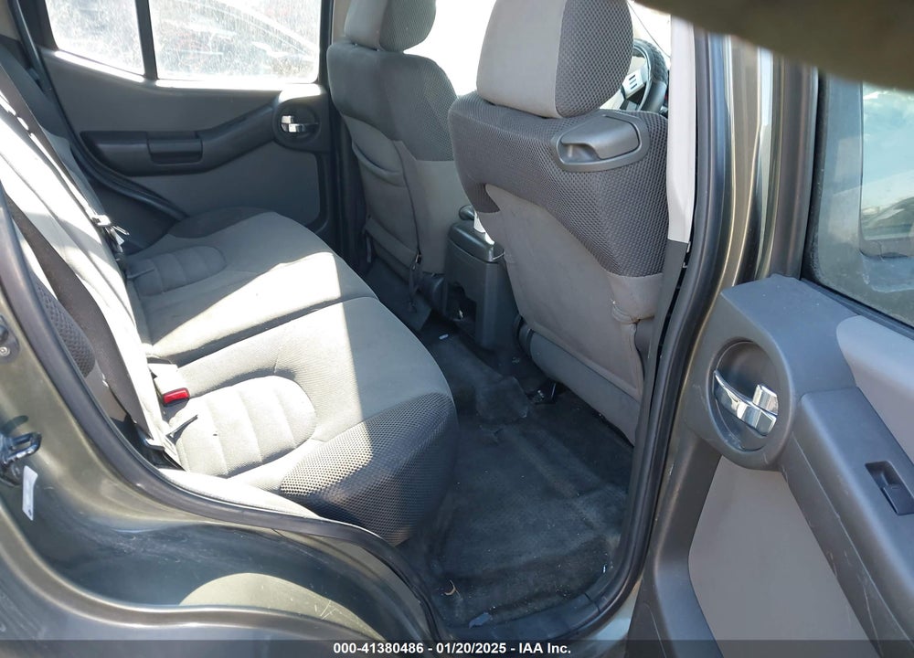 2005 NISSAN XTERRA S VIN: 5N1AN08W05C606656